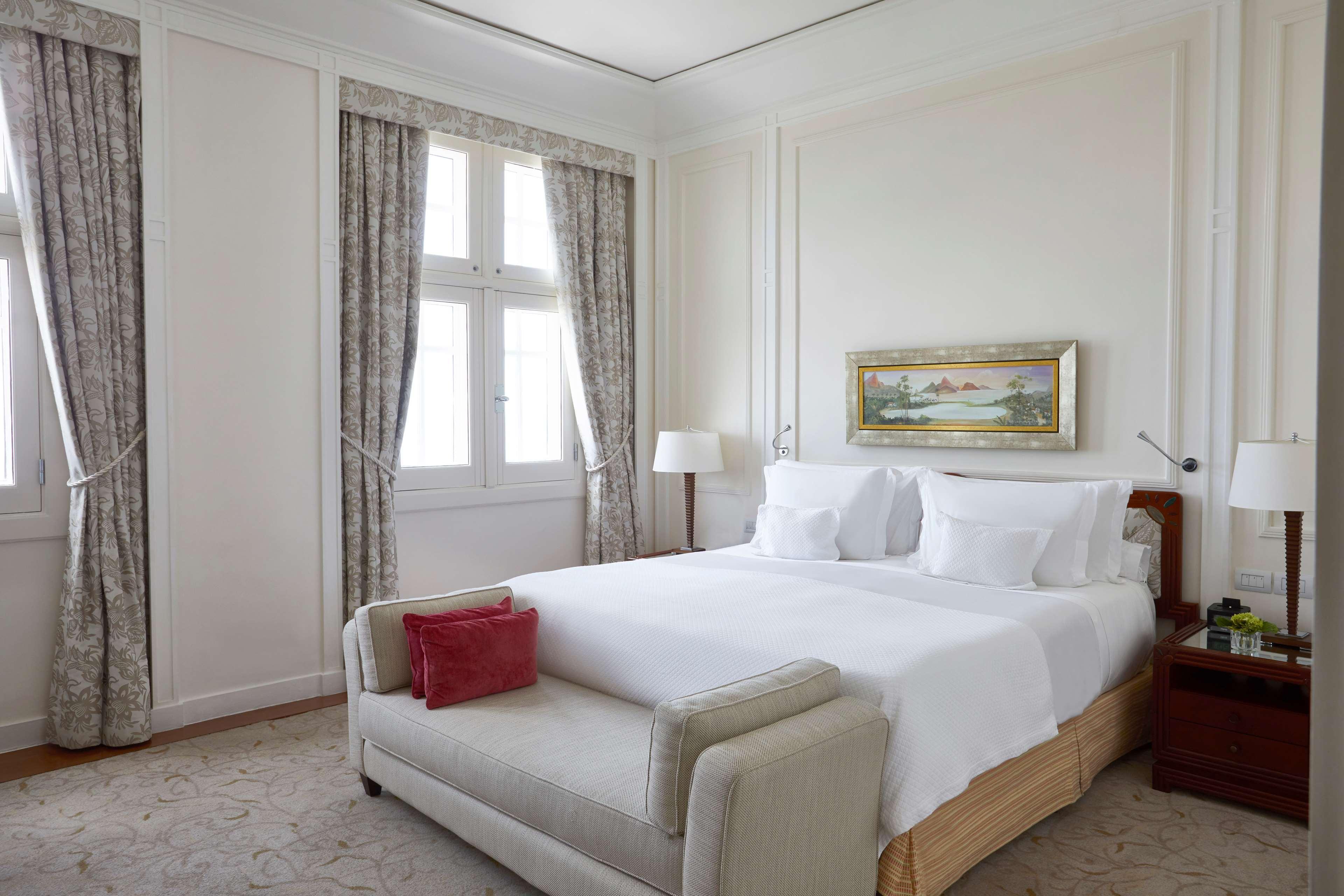 Copacabana Palace, A Belmond Hotel, Rio De Janeiro Esterno foto A bedroom at the hotel