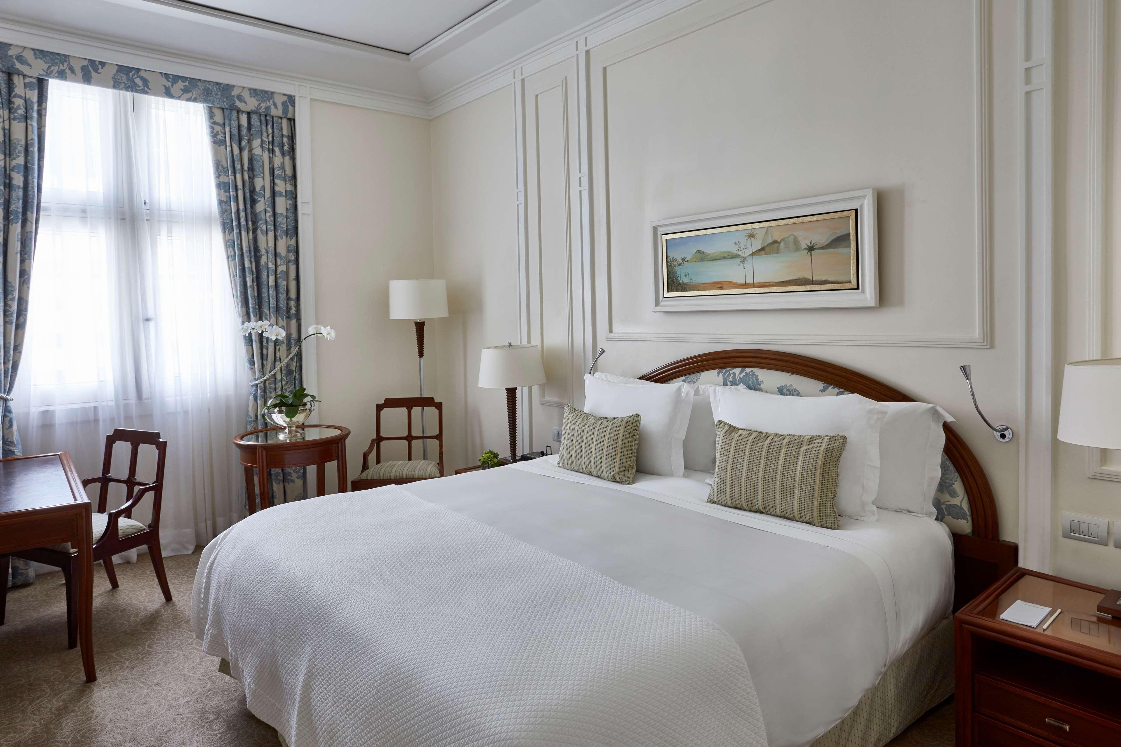 Copacabana Palace, A Belmond Hotel, Rio De Janeiro Esterno foto A room at the hotel