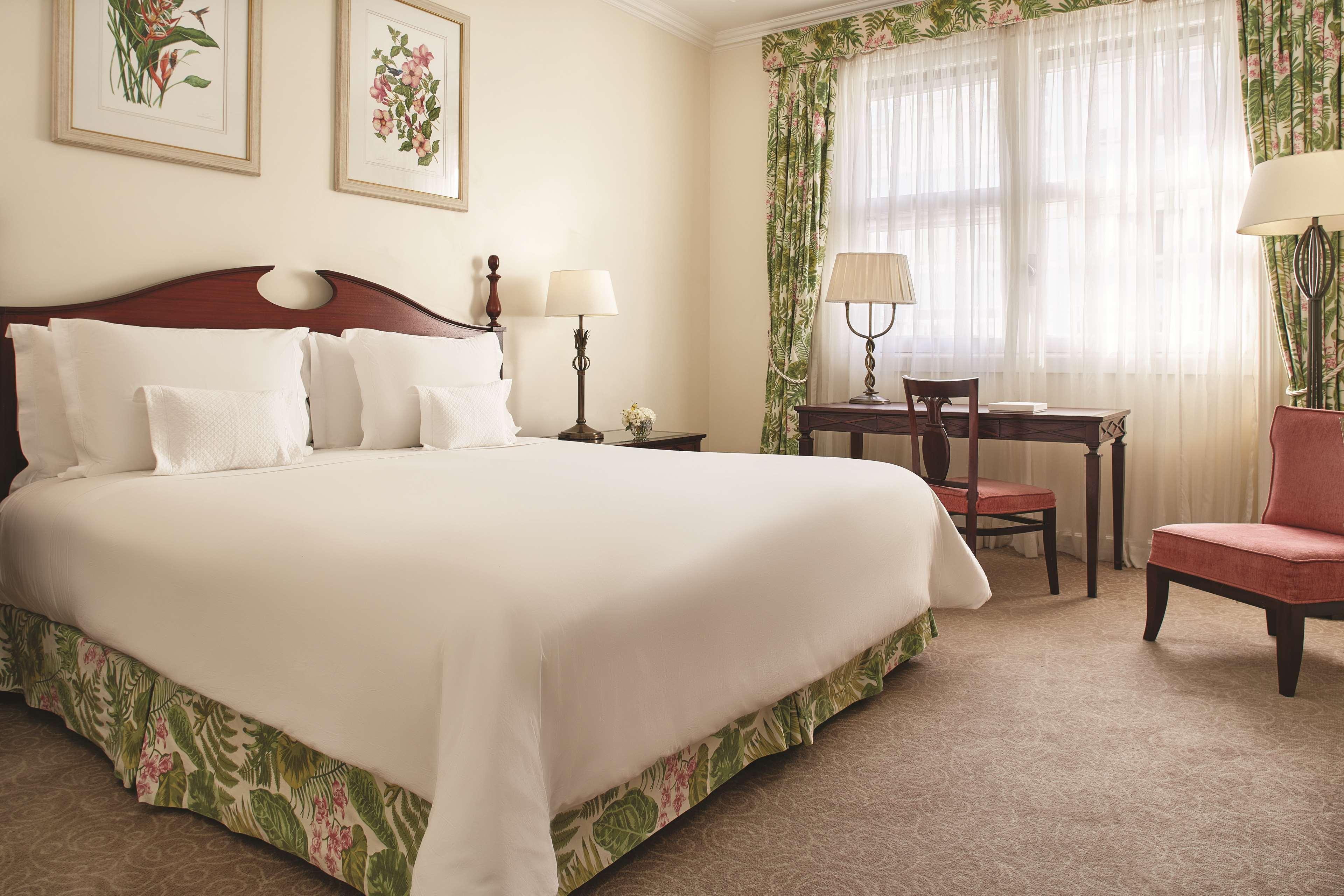 Copacabana Palace, A Belmond Hotel, Rio De Janeiro Esterno foto A guest room at the Boca Raton Resort