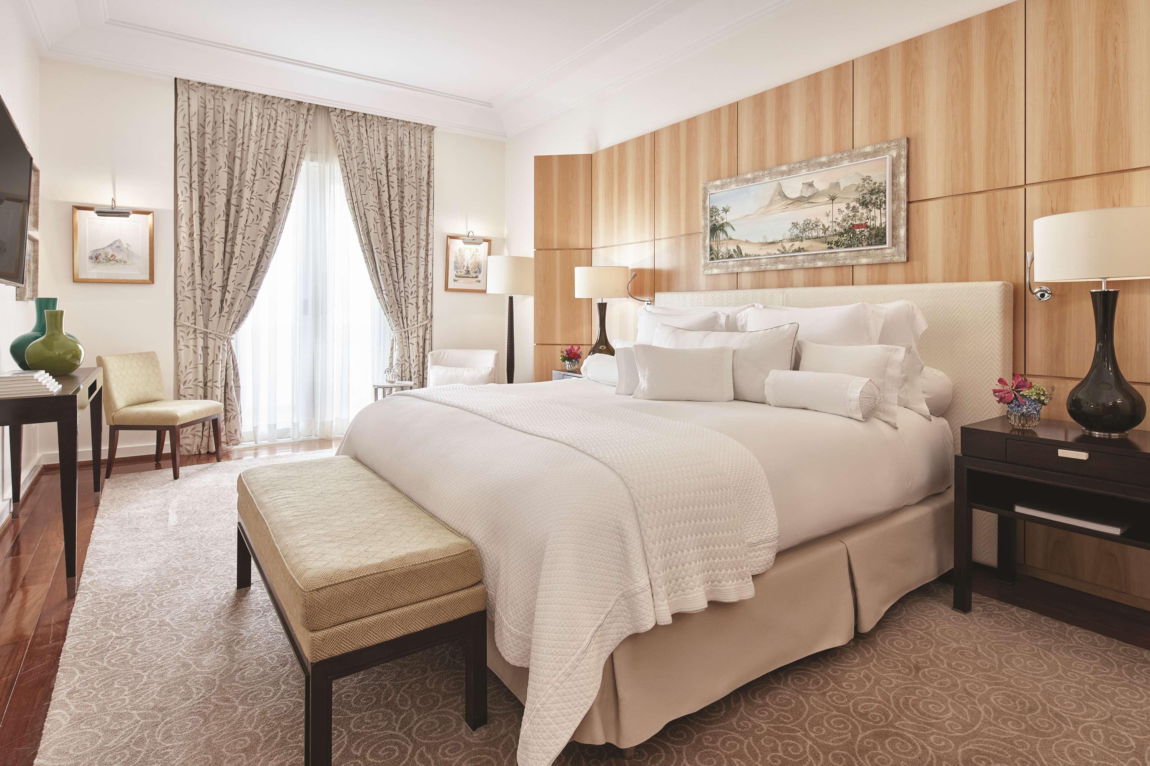 Copacabana Palace, A Belmond Hotel, Rio De Janeiro Esterno foto A bedroom at the Four Seasons Hotel