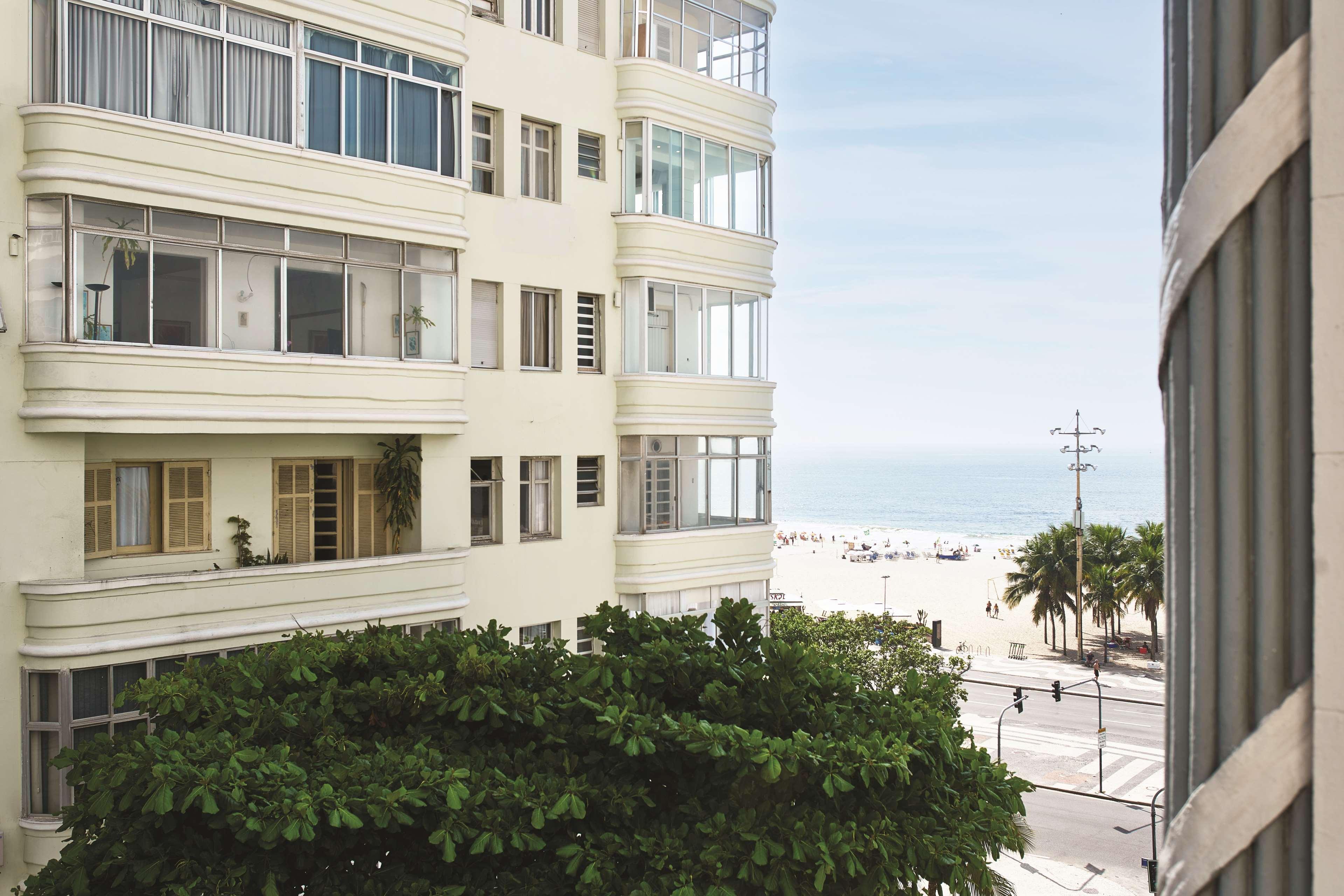 Copacabana Palace, A Belmond Hotel, Rio De Janeiro Esterno foto View of the beach from the hotel