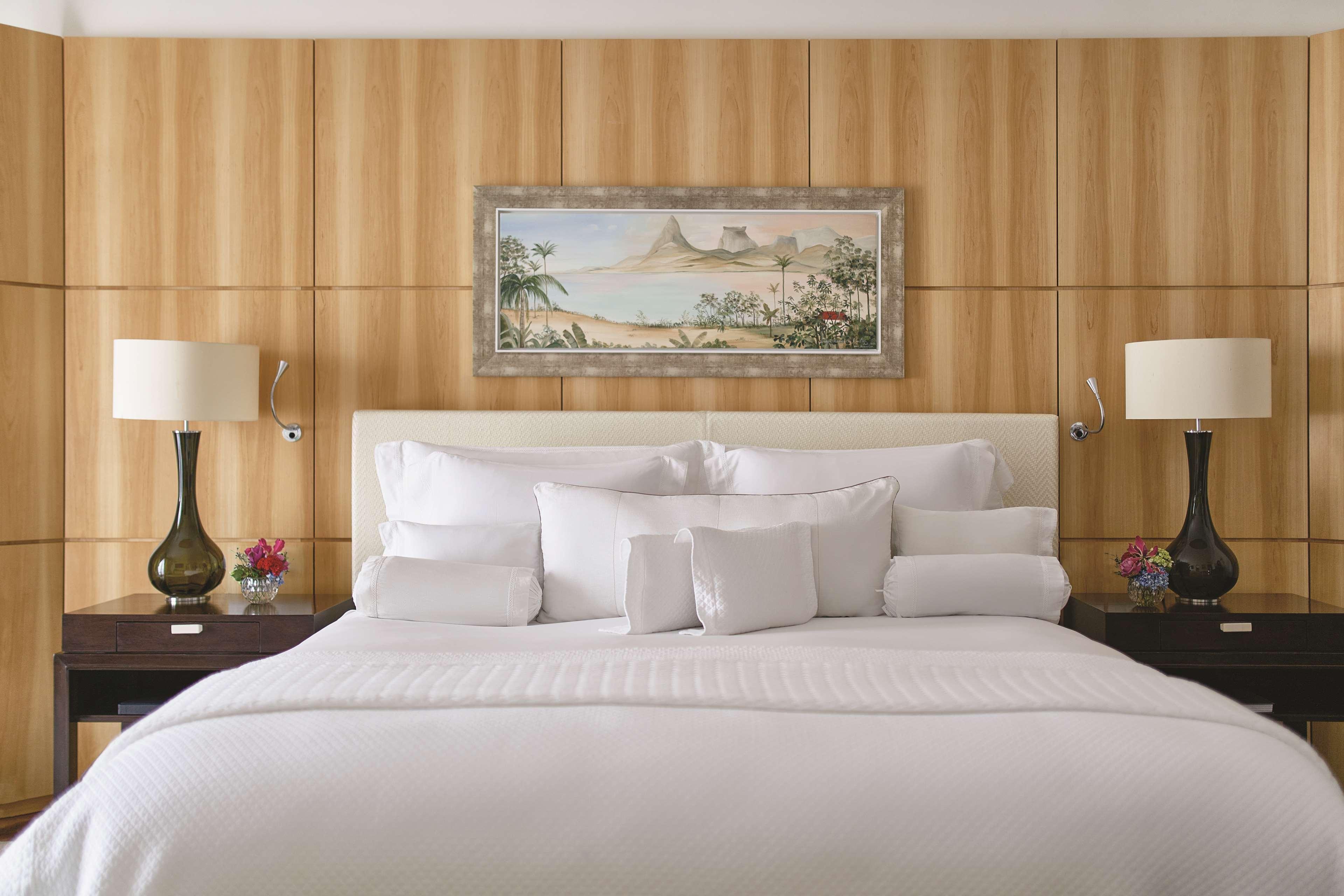 Copacabana Palace, A Belmond Hotel, Rio De Janeiro Esterno foto A bedroom at the Westin
